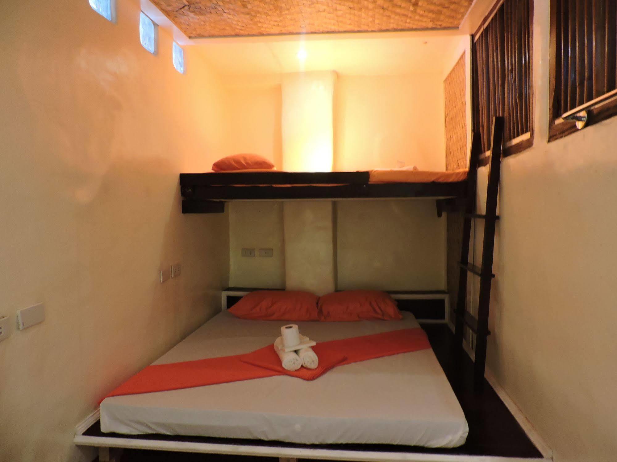 Orange Mangrove Pension House By Sms Hospitality Puerto Princesa Eksteriør billede